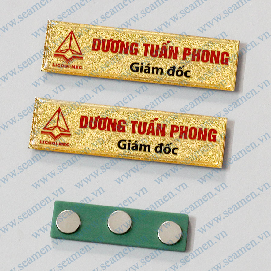 thẻ tên nhân viên mạ vàng 02